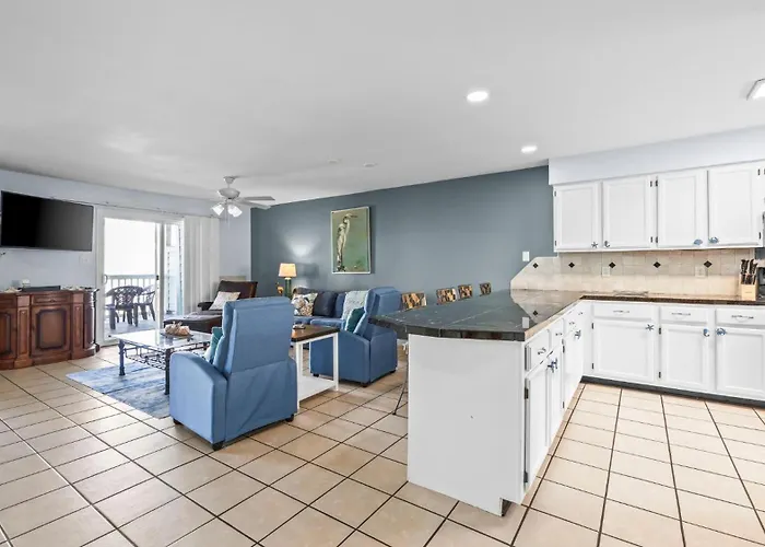 Lagoon Landing 106 Holiday home