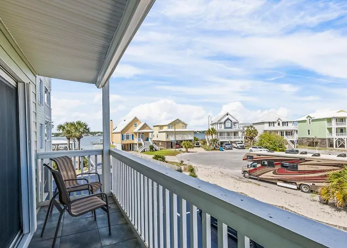 Lagoon Landing 106 Holiday home *