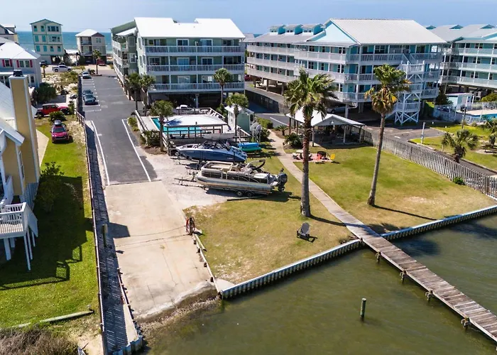 Lagoon Landing 106 Holiday home