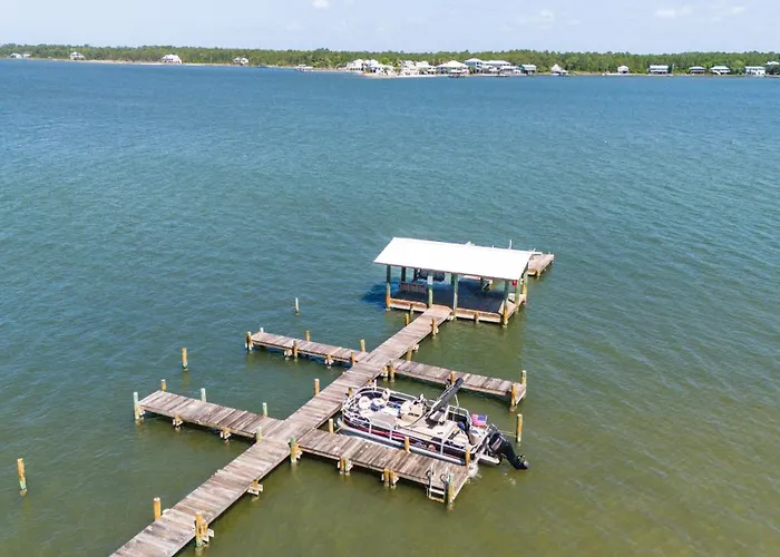 Lagoon Landing 106 Holiday home