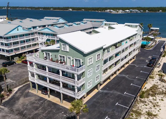 Lagoon Landing 106